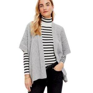 Loft Open Front Kimono Poncho Sweater XS/S Gray Short Sleeve Cross Knit